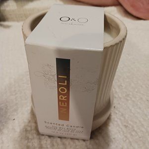 NWT! O & O NEROLI CANDLE